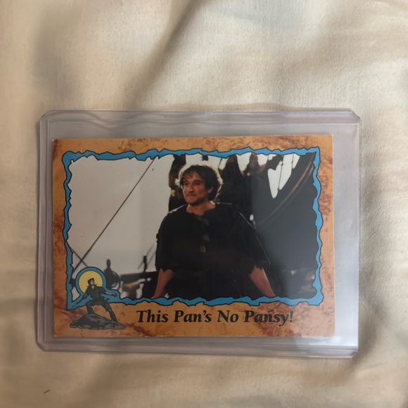 1991 Robin Williams in Hook Collectors Card. Mint. Topps Brand. - Picture 1 of 2
